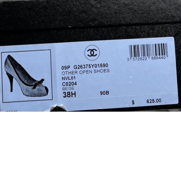 CHANEL Off-White Leather Peep Toe Pump w/ CC Logo Bow + Grosgrain Trim sz 38.5 - Picture 11 of 11